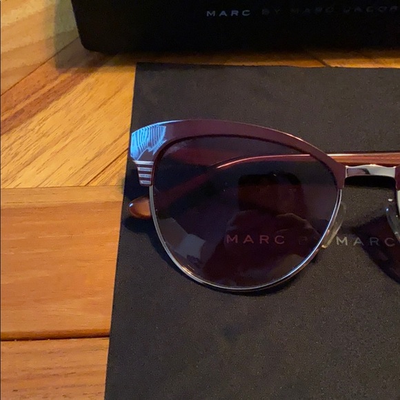 Sunglasses - Picture 2 of 2